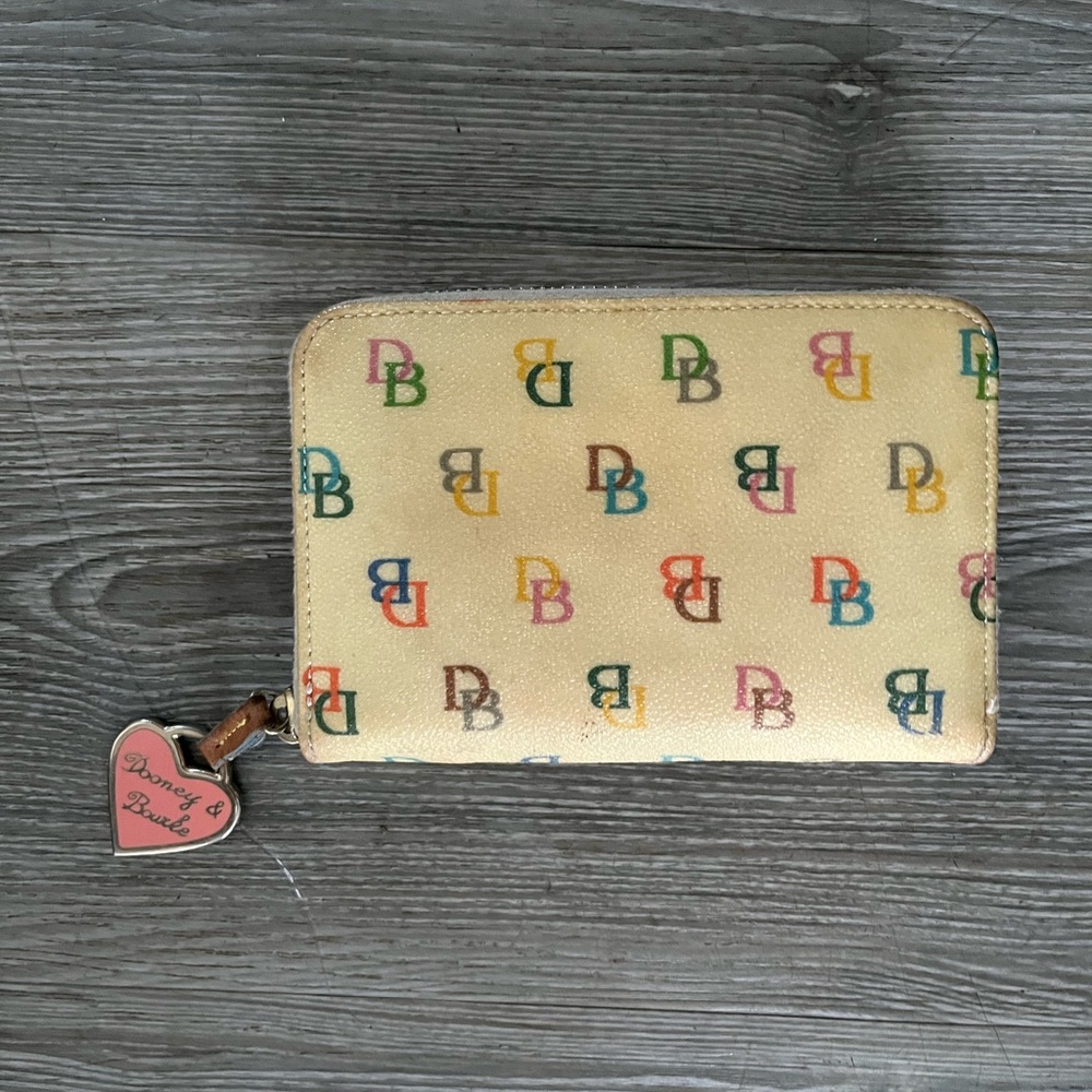Y2K Dooney & Bourke Yellow Multicolor Logo Wallet